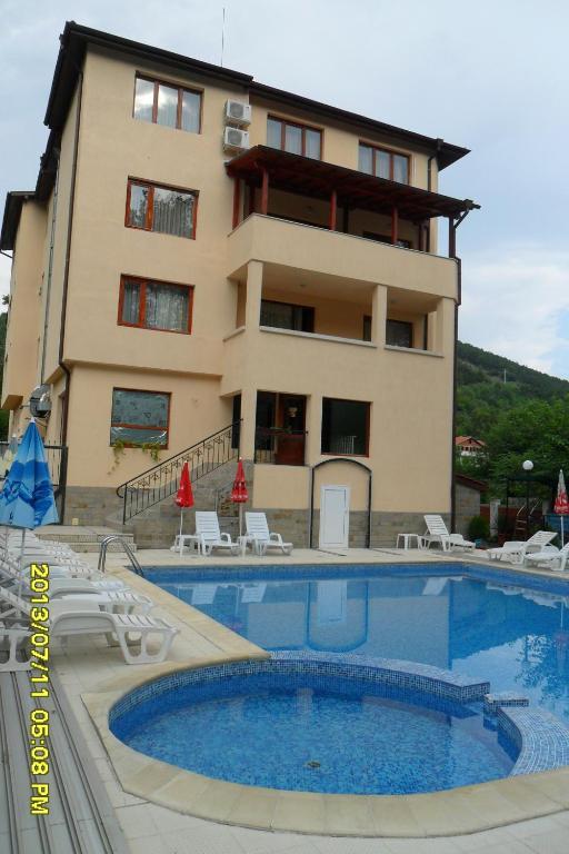 Family Prim Hotel Sandanski Exterior foto